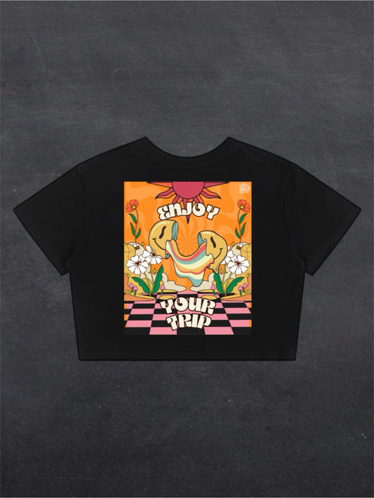 ENJOY YOUR TRIP CROPPED TEE - FRONT PRINT (black/white)